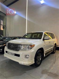 تۆیۆتا لاند کروزەر